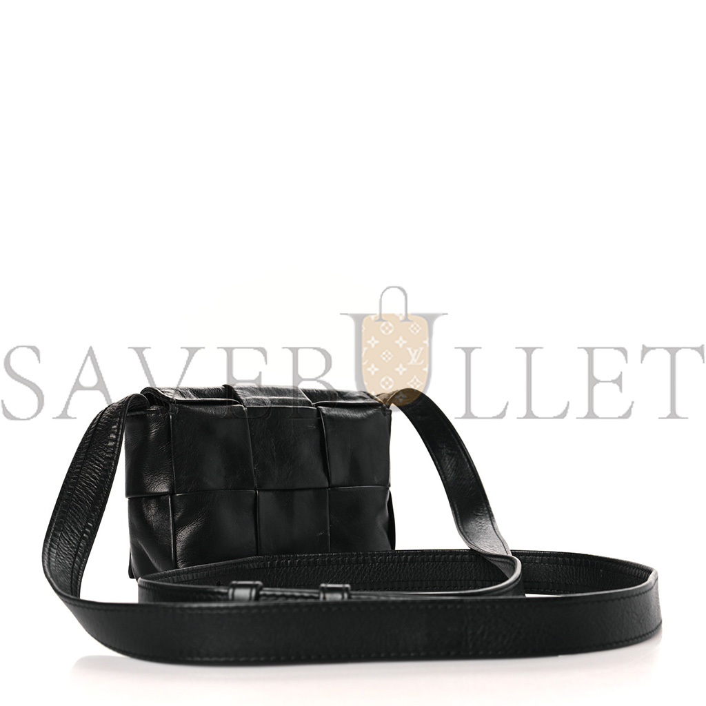 BOTTEGA VENETA PAPER CALFSKIN MAXI INTRECCIO EXTRA MINI CASSETTE CROSSBODY BAG BLACK (13*9*5cm)